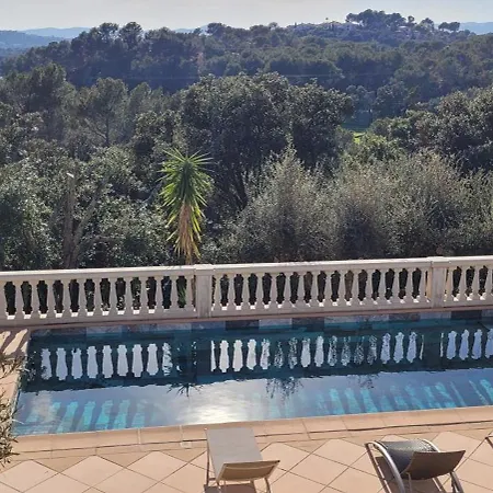 Bastide Provencale Raphael Valescure Сен-Рафаэль