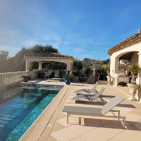 Bastide Provençale Raphaël Valescure * Saint-Raphaël