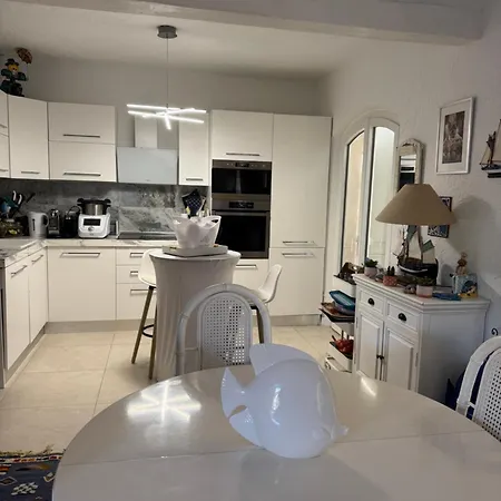 Bastide Provençale Raphaël Valescure