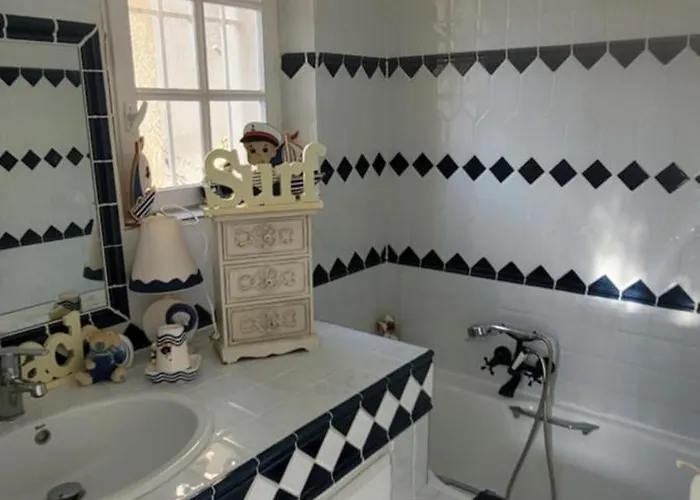 Bastide Provencale Raphael Valescure Villa